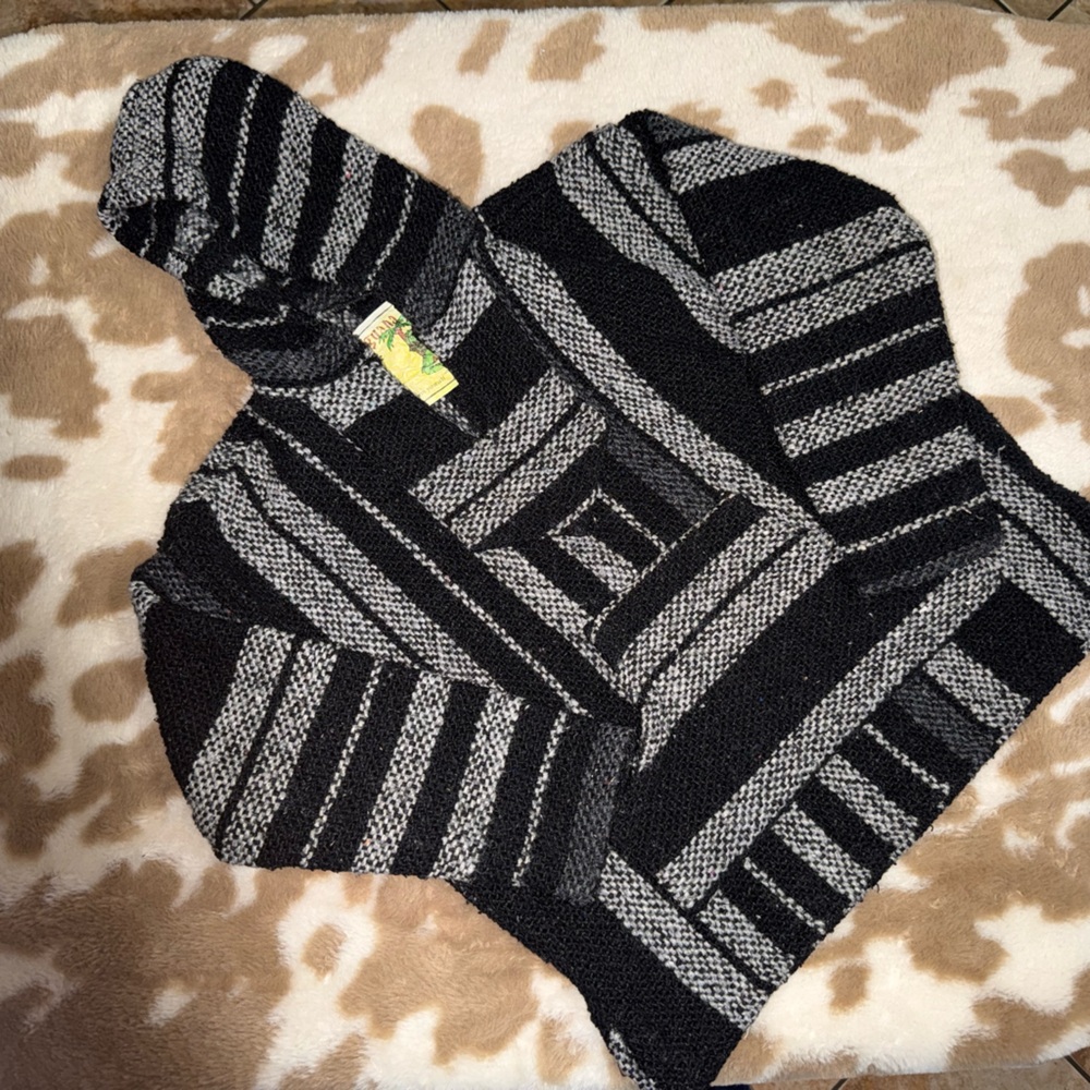 Black & Gray Baja Hoodie Sweater | Blanket Pullover
